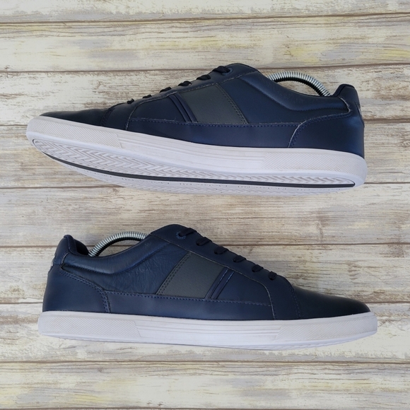 Lacoste Europa LCR BRZ Casual Low Top Lace-Up Sneakers Men's 10.5 Blue Leather - Picture 4 of 10